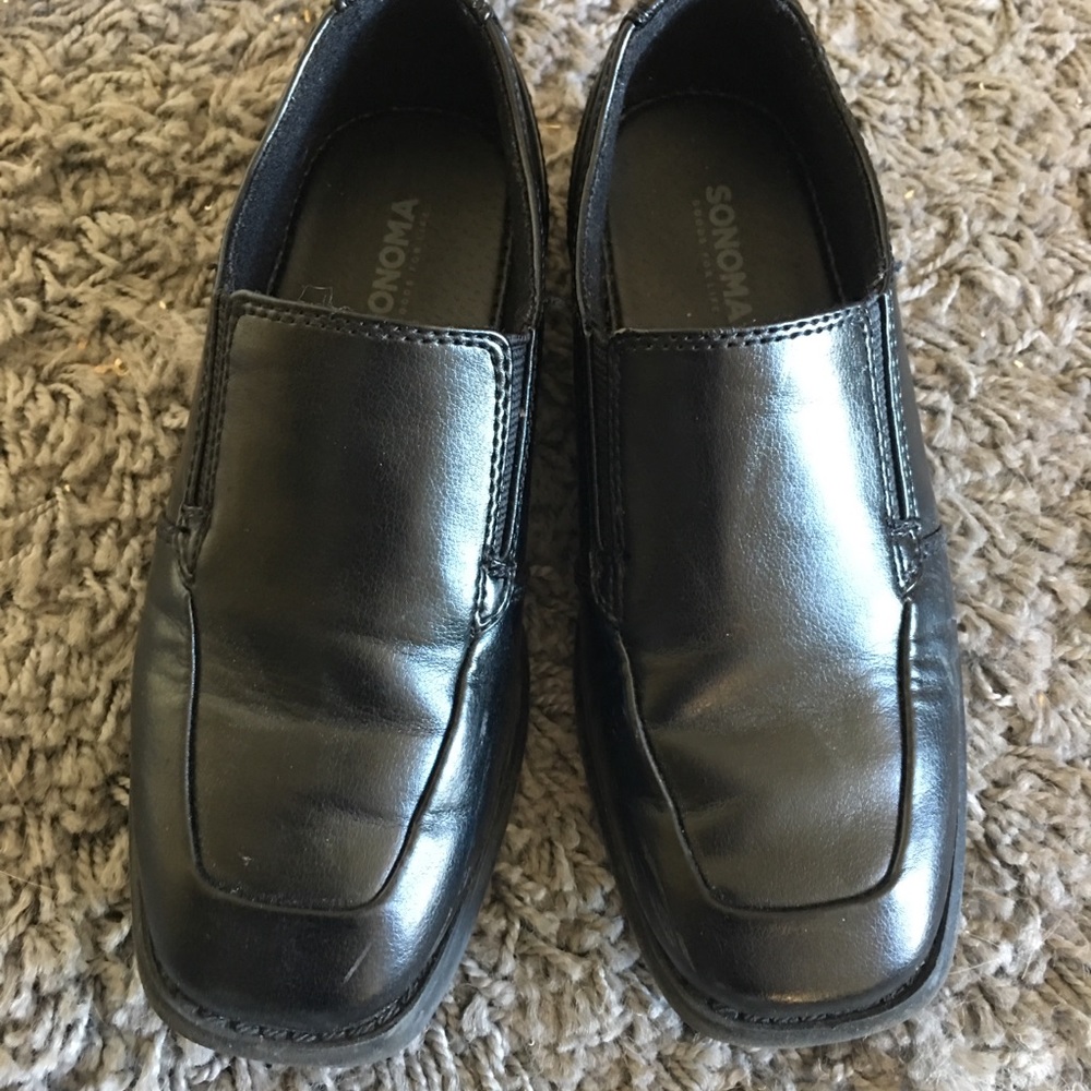 Boys Sonoma loafers size 13